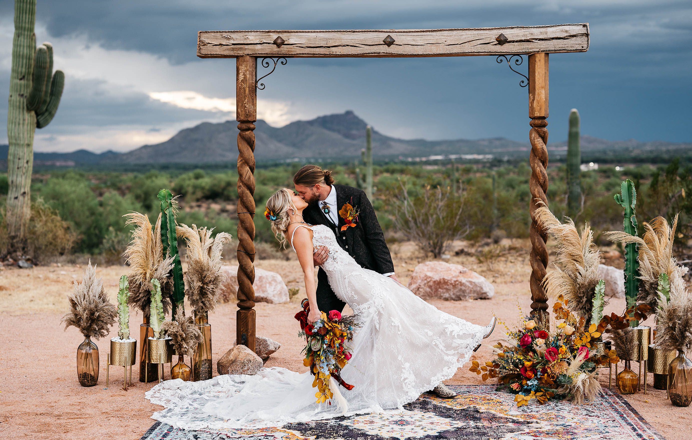 top arizona wedding photographers, arizona wedding photography, Sedona wedding photographers, phoenix wedding photographers, Tucson wedding photography